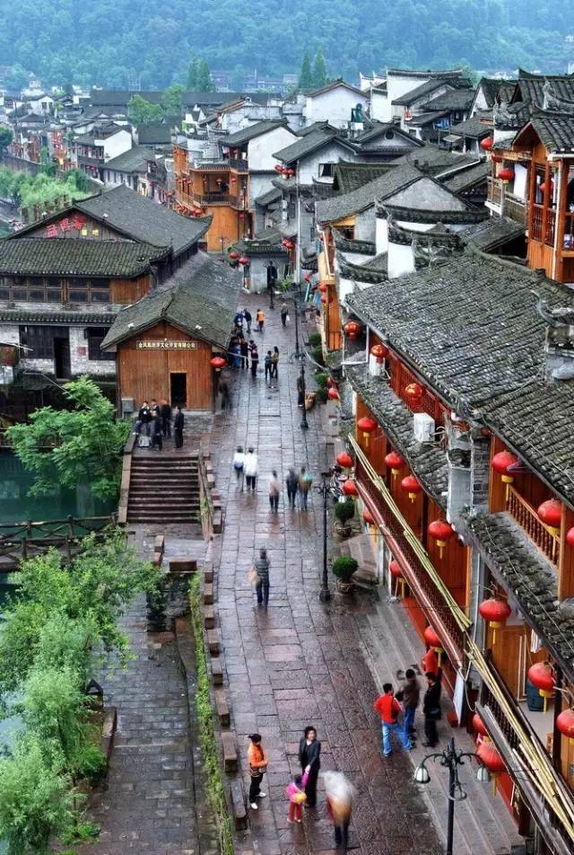 30个最美小城你去过哪几个了,10个国内此生必去的美丽小城