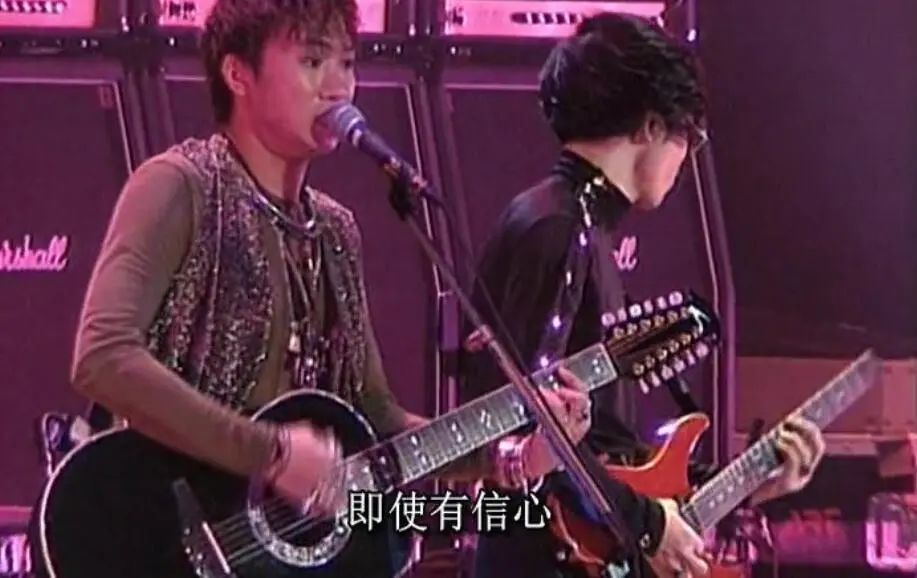 阔别家驹15载歌单,歌迷怀念家驹的歌曲