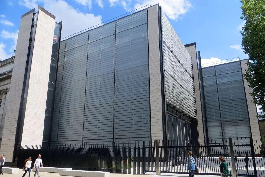 大英博物馆1000件瓷器,大英博物馆有800多万件藏品的英文