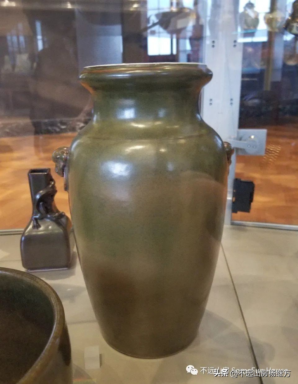 雍正黄色釉瓷器图,清代雍正朝粉青釉瓷器鉴赏