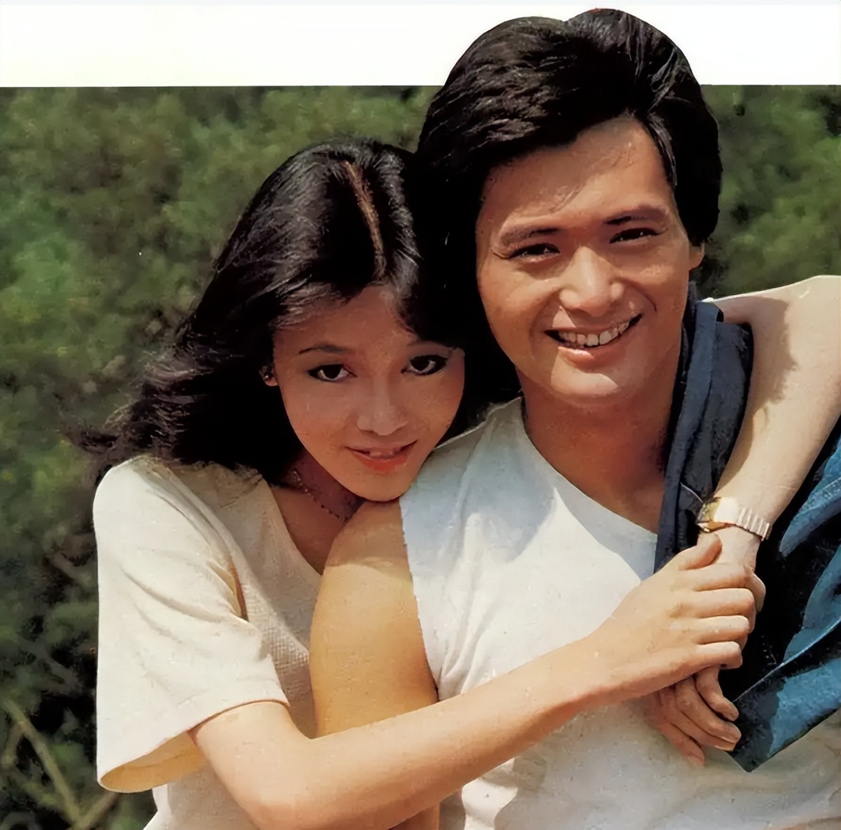 周星驰擦眼泪的细节,解读周星驰的审死官