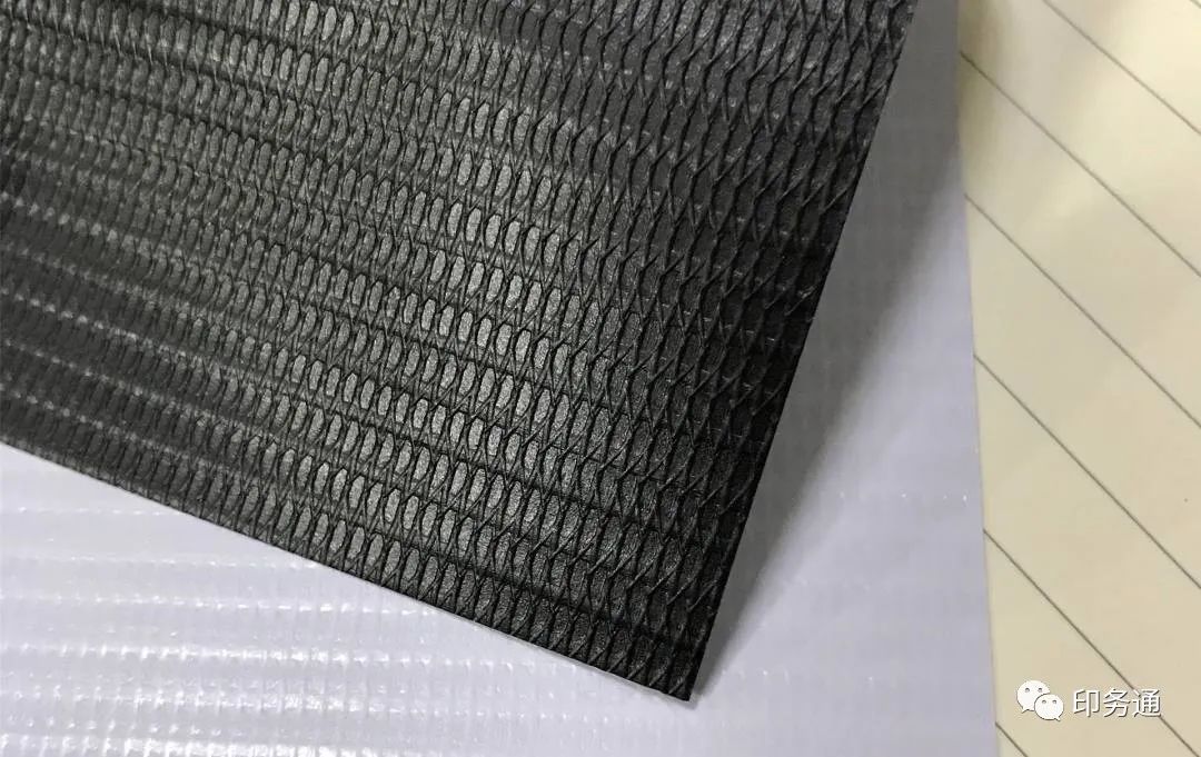 几种常见的喷绘材料,普通喷绘布和高清喷绘布的区别