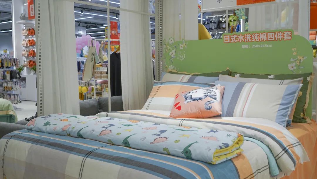 大学开学被子怎么买,大一新生被子自带还是买学校的