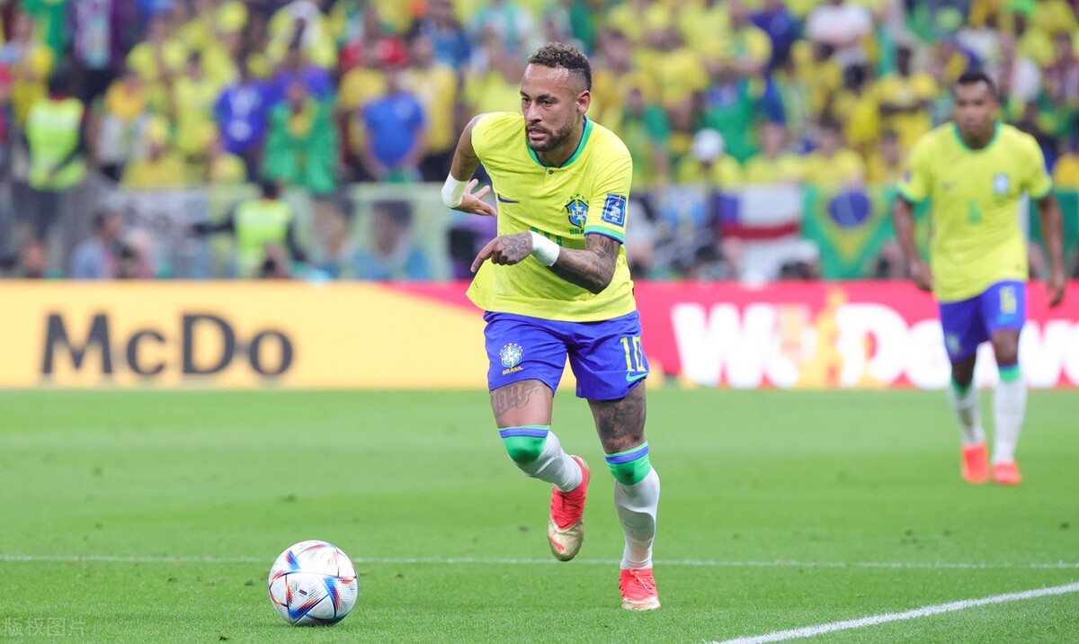 世界杯-巴西2-0塞尔维亚里沙利松破僵+绝世倒钩内马尔伤退