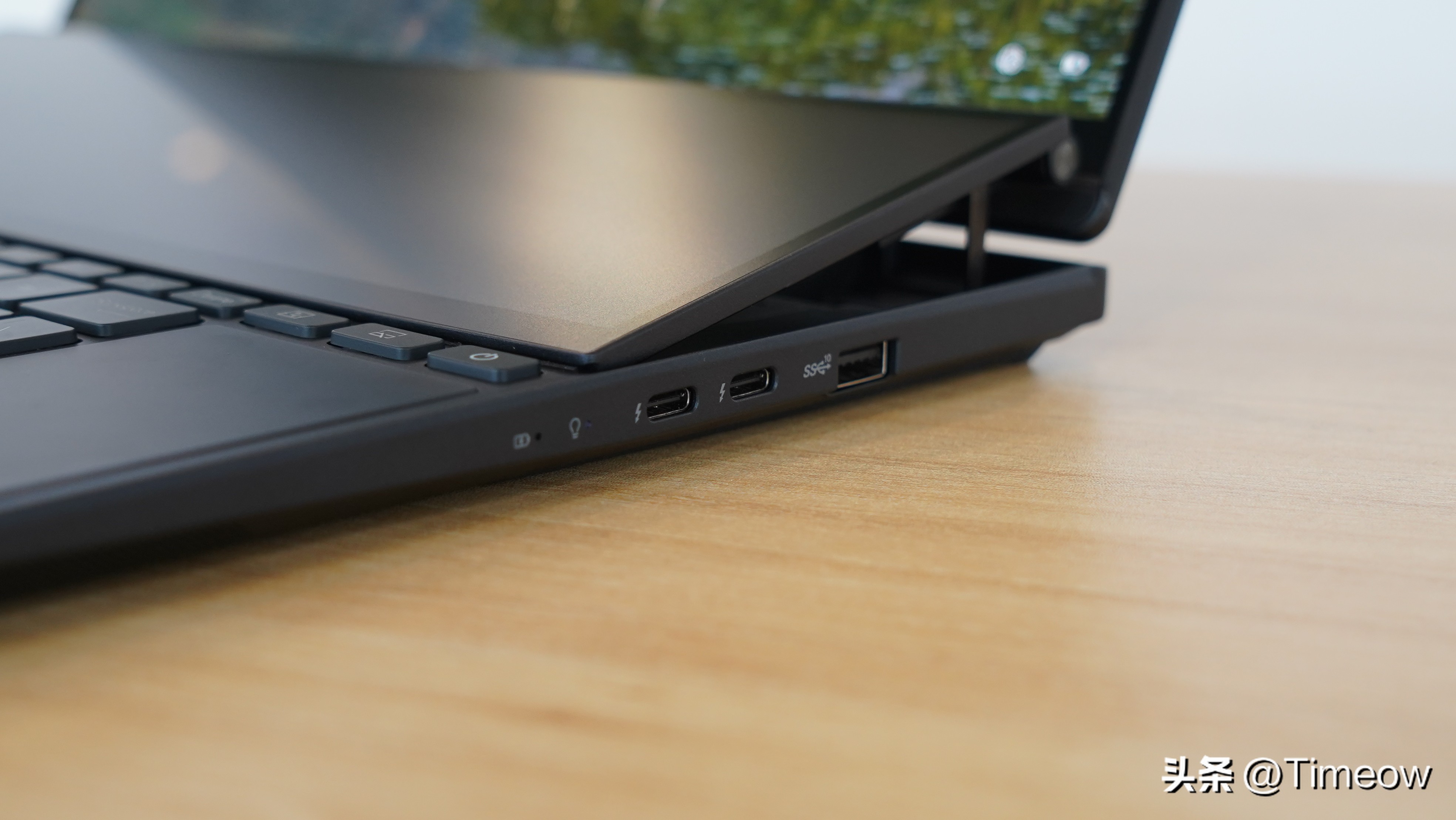 华硕灵耀x双屏pro如何玩转双屏,华硕灵耀x双屏pro2023性能如何