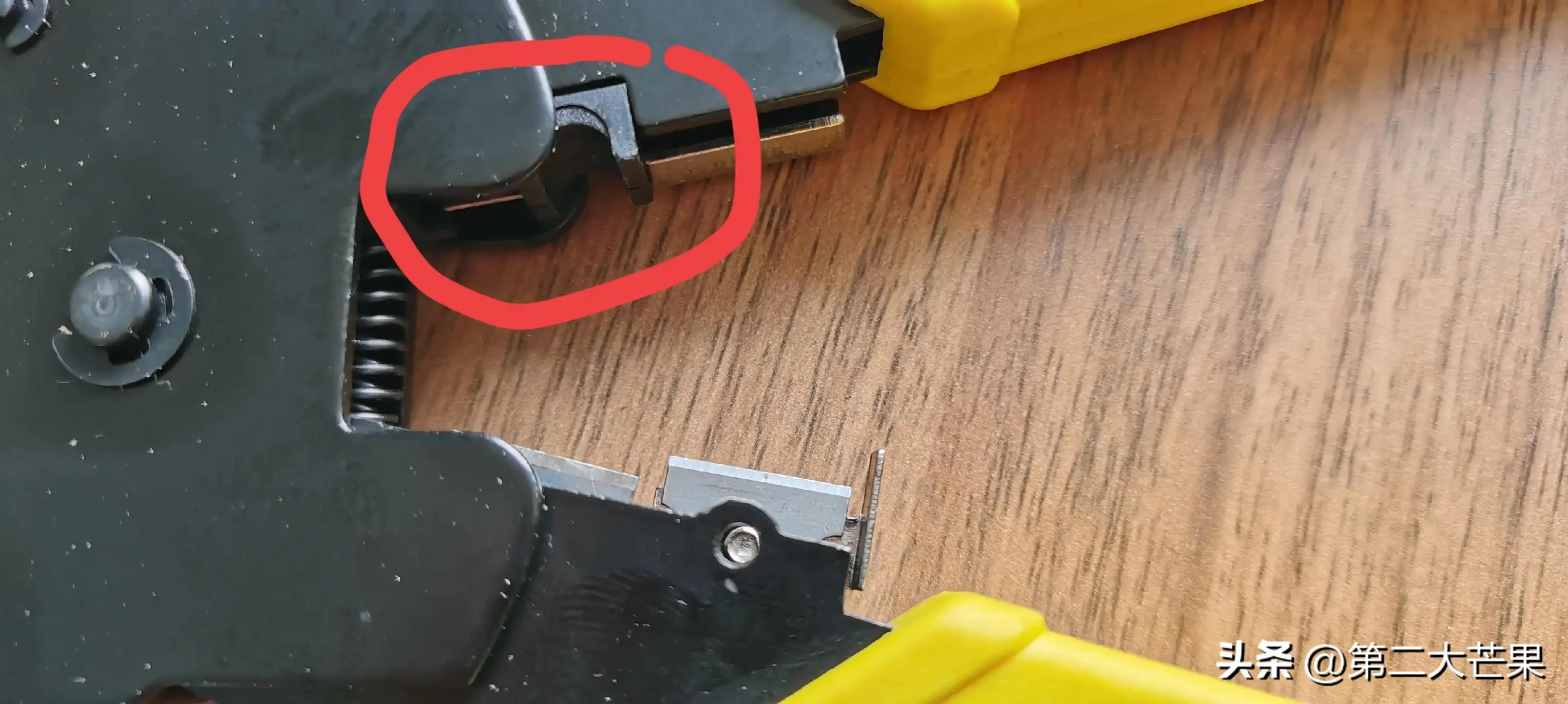 水晶头的接法ab效果一样吗,水晶头的接法4线和8线怎样接