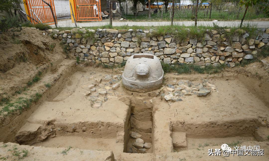 新发现|*藏西**温江多遗址发现吐蕃时期高等级建筑遗迹出土龟趺、无字碑等