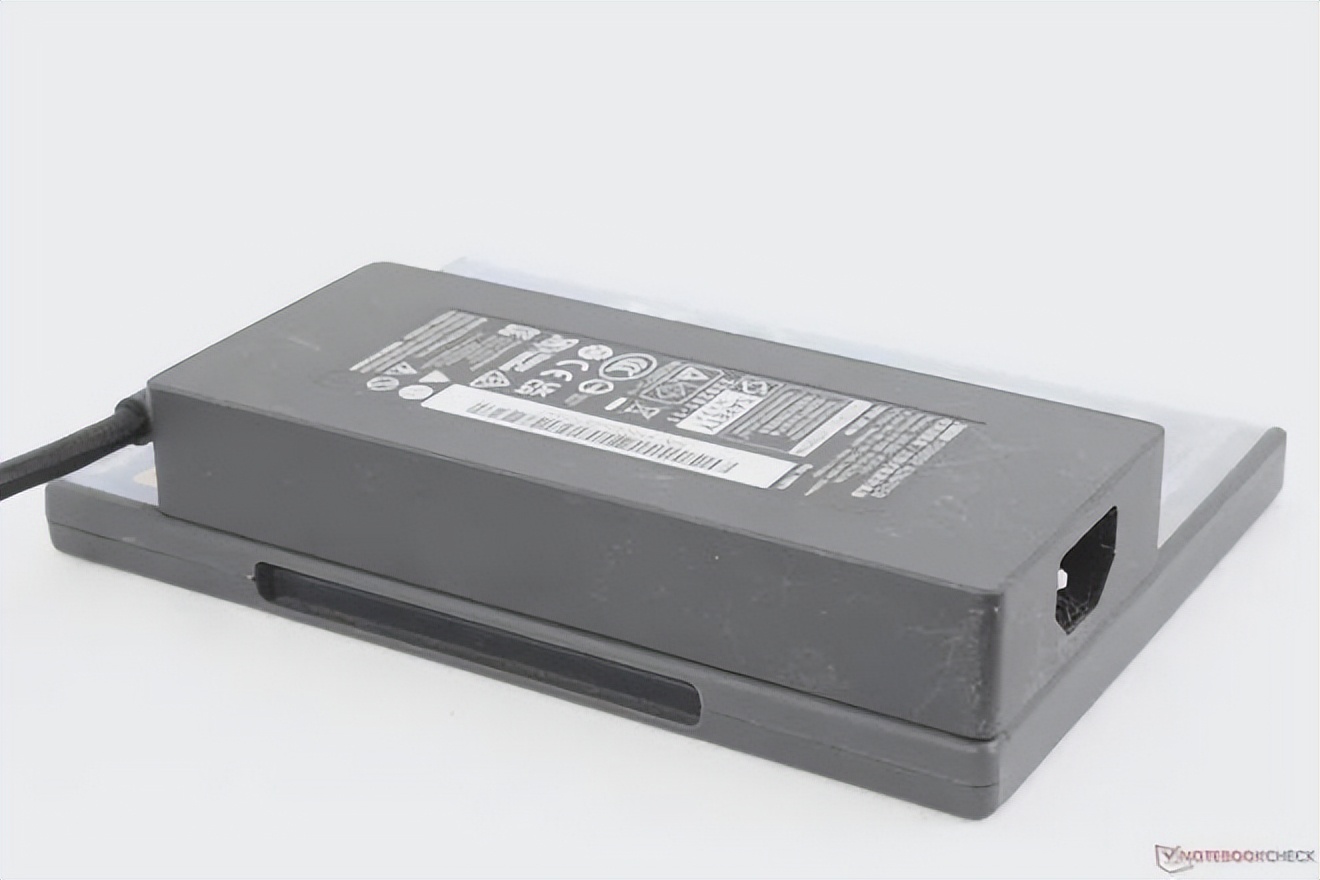 razerblade雷蛇灵刃17专业版,razerblade雷蛇灵刃15