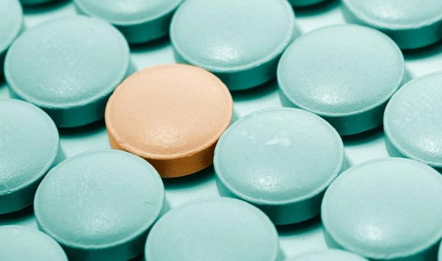 陈女士偷偷往丈夫杯子放了一颗西地那非，后来怎么样了?