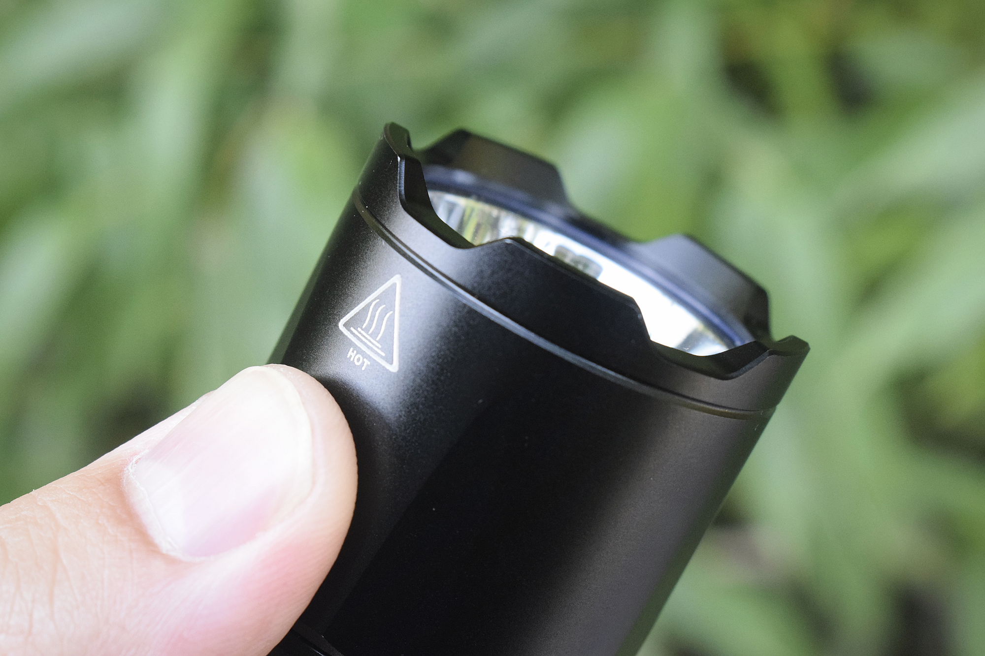 菲尼克斯tk75-2018手电评测,fenix菲尼克斯tk16v2.0战术手电筒