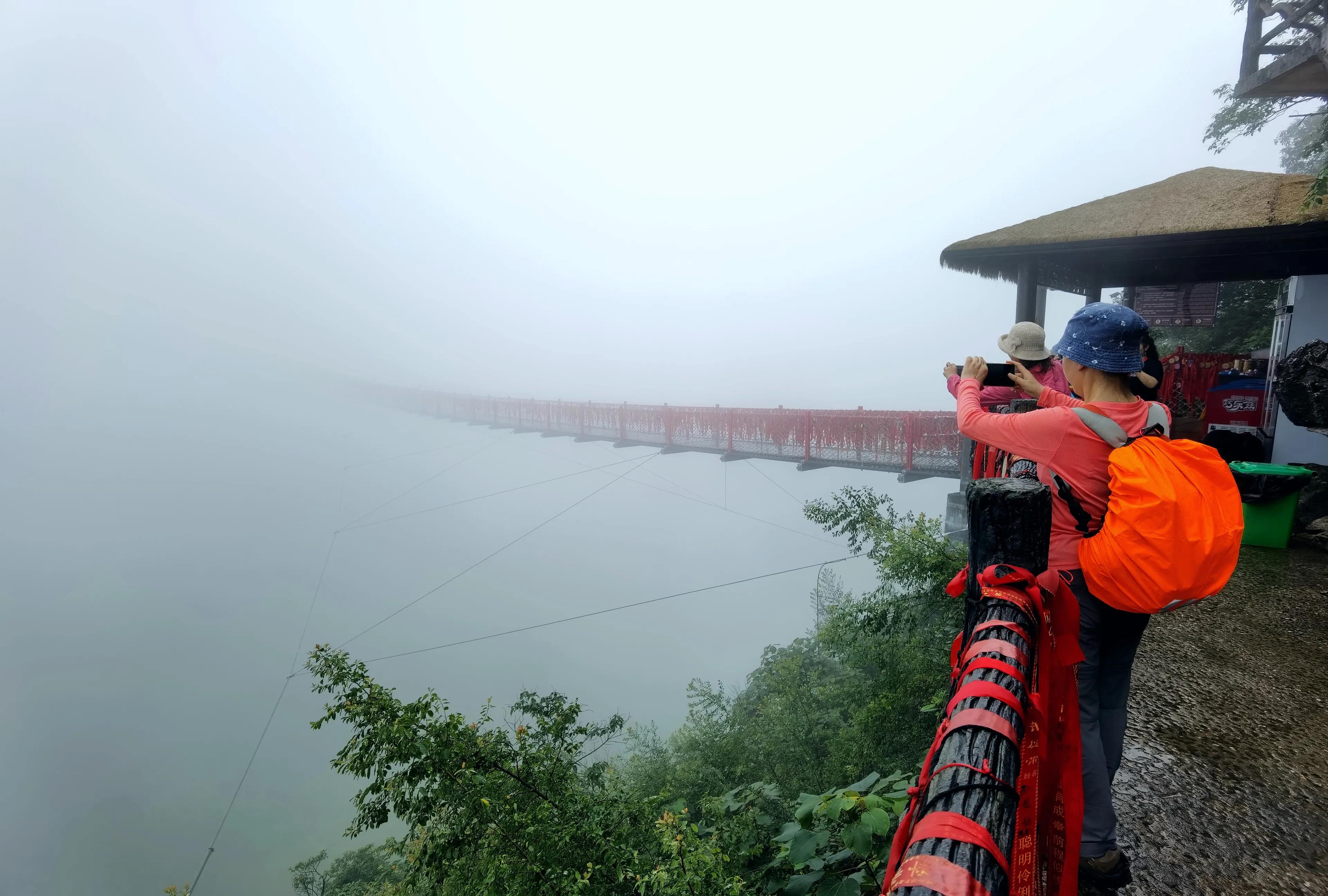 桂林阳朔如意峰一镜到底,阳朔如意峰全景