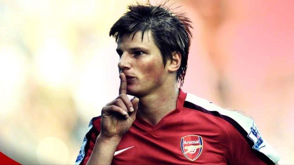 众星云集：世界足坛“阿家军”历史最强阵容，球队老板最给力