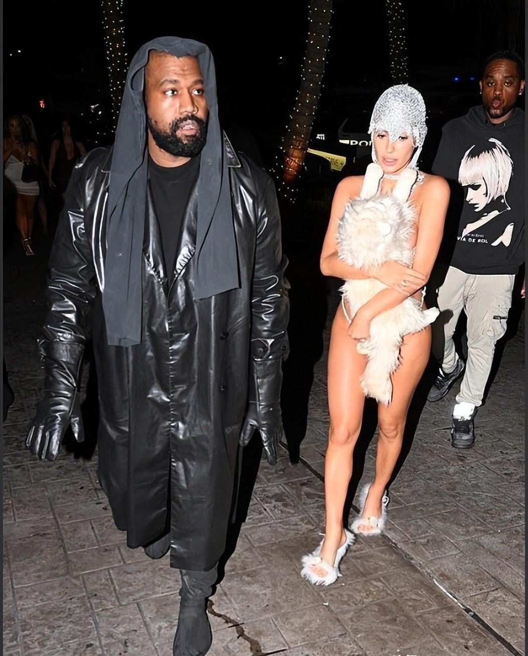 卡戴珊挺着大肚子,卡戴珊胖照