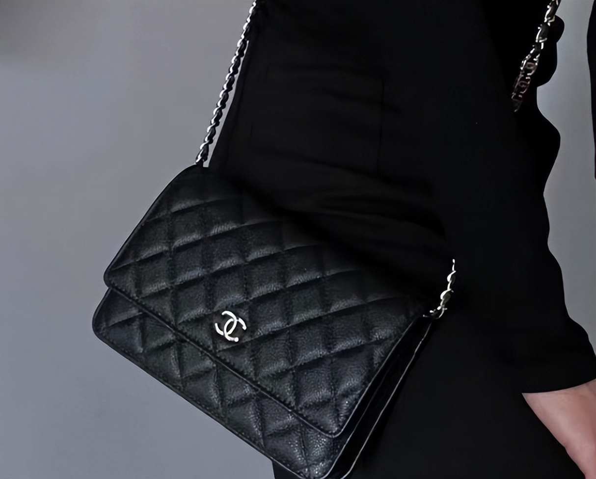 快来抄作业!女同事最想要的七夕礼物盘点