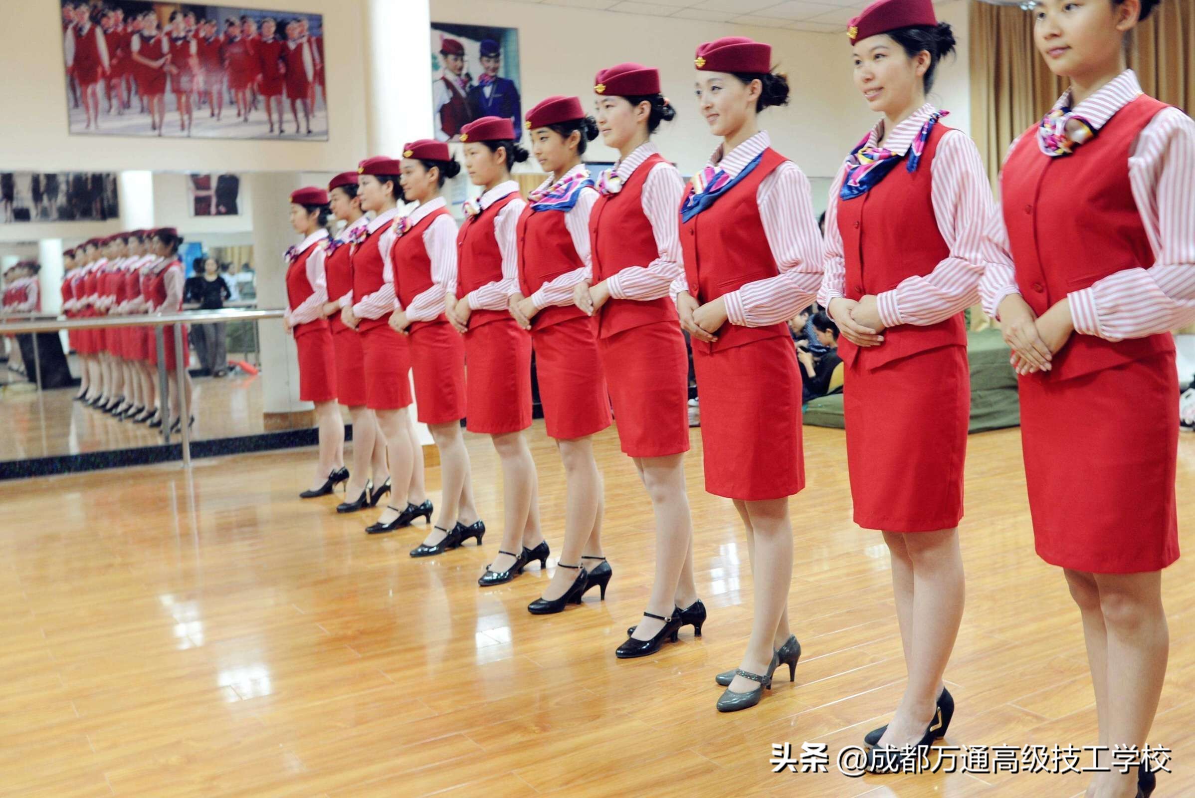 初中生应该选什么职校,技校女生最好就业的十个专业