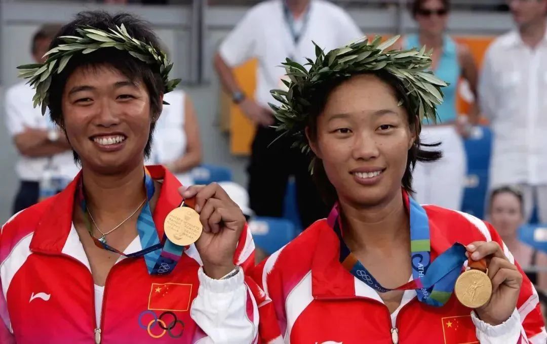 法网夺冠！上财00后美女两周赚335万，这个贵族运动有多吸金？