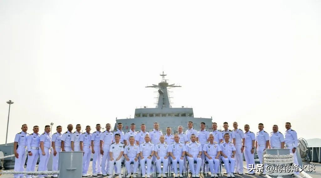 泰国海军071型船坞,我国出口泰国071e型船坞登陆舰