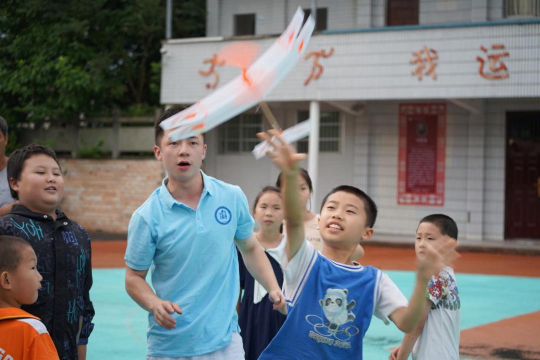 重庆建筑科技职业学院暑假,重庆工程职业技术学院三下乡活动