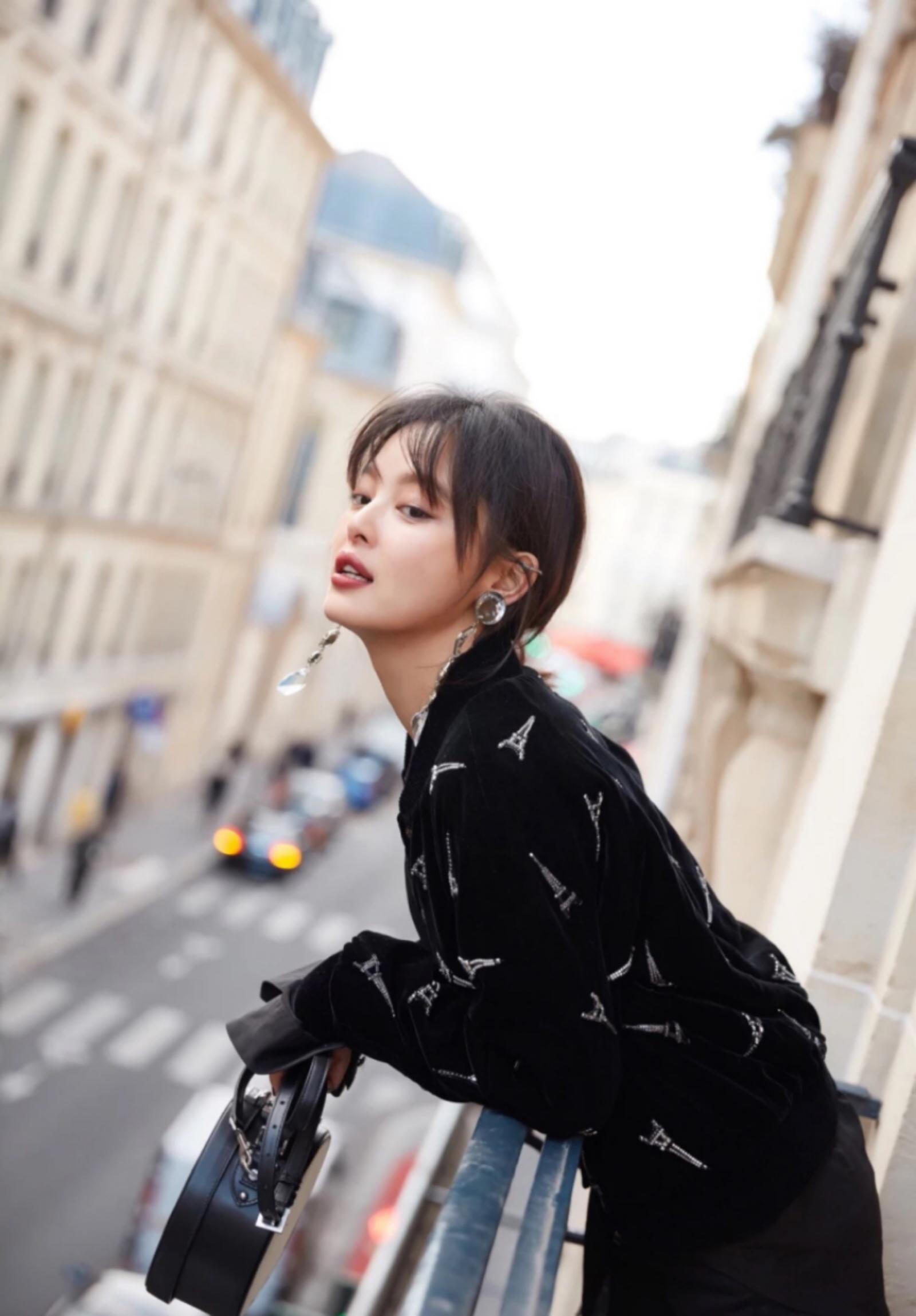 女人过了四十戴什么好,40岁女人怎么戴饰品才好看