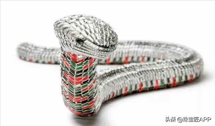 神秘、危险的珠宝题材！被大牌追捧的潮流时尚？45款蛇类珠宝盘点