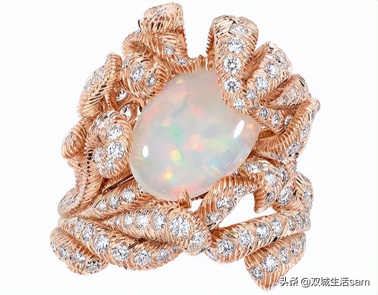 泫雅晒欧泊戒指,泫雅的欧泊婚戒遭吐槽