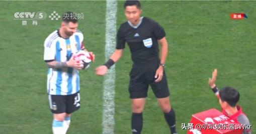 梅西职业生涯手术刀式精妙传球,梅西手术刀传球队友反应
