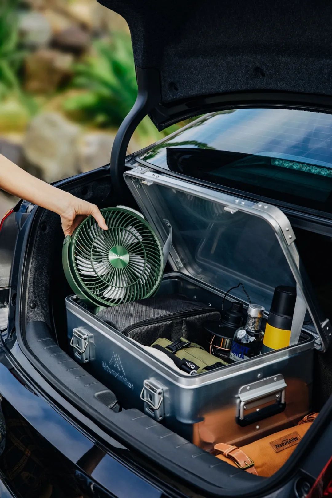 电风扇加湿循环,加湿制冷风扇与循环风扇哪个好