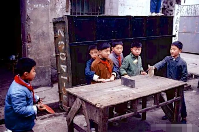 70年代童年回忆玩什么,有谁记得70后童年玩过的东西