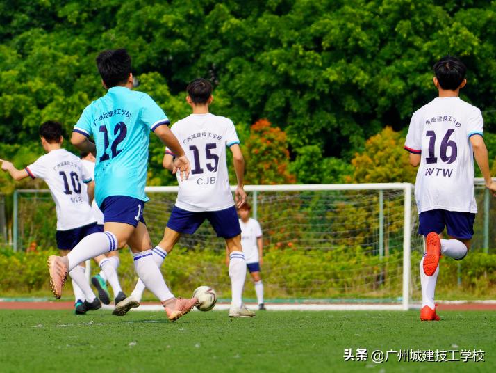 评为优秀学校喜报,我校荣获先进单位