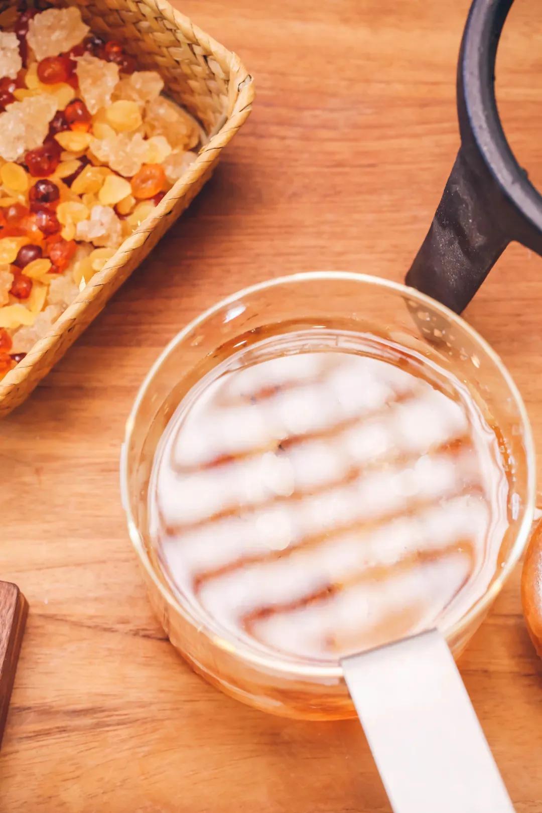 皂角米桃胶雪燕都是什么成分,雪燕桃胶皂角米组合测评