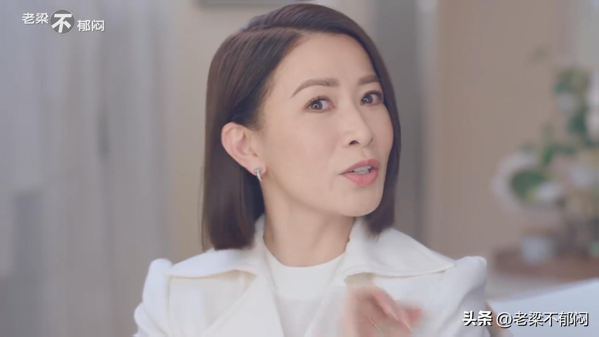 这家港媒弱爆了？聊聊新闻女王里的媒体操作