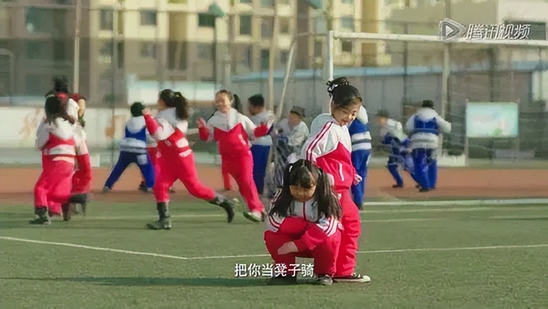 热狗新歌邓紫棋回应了吗,热狗评论邓紫棋