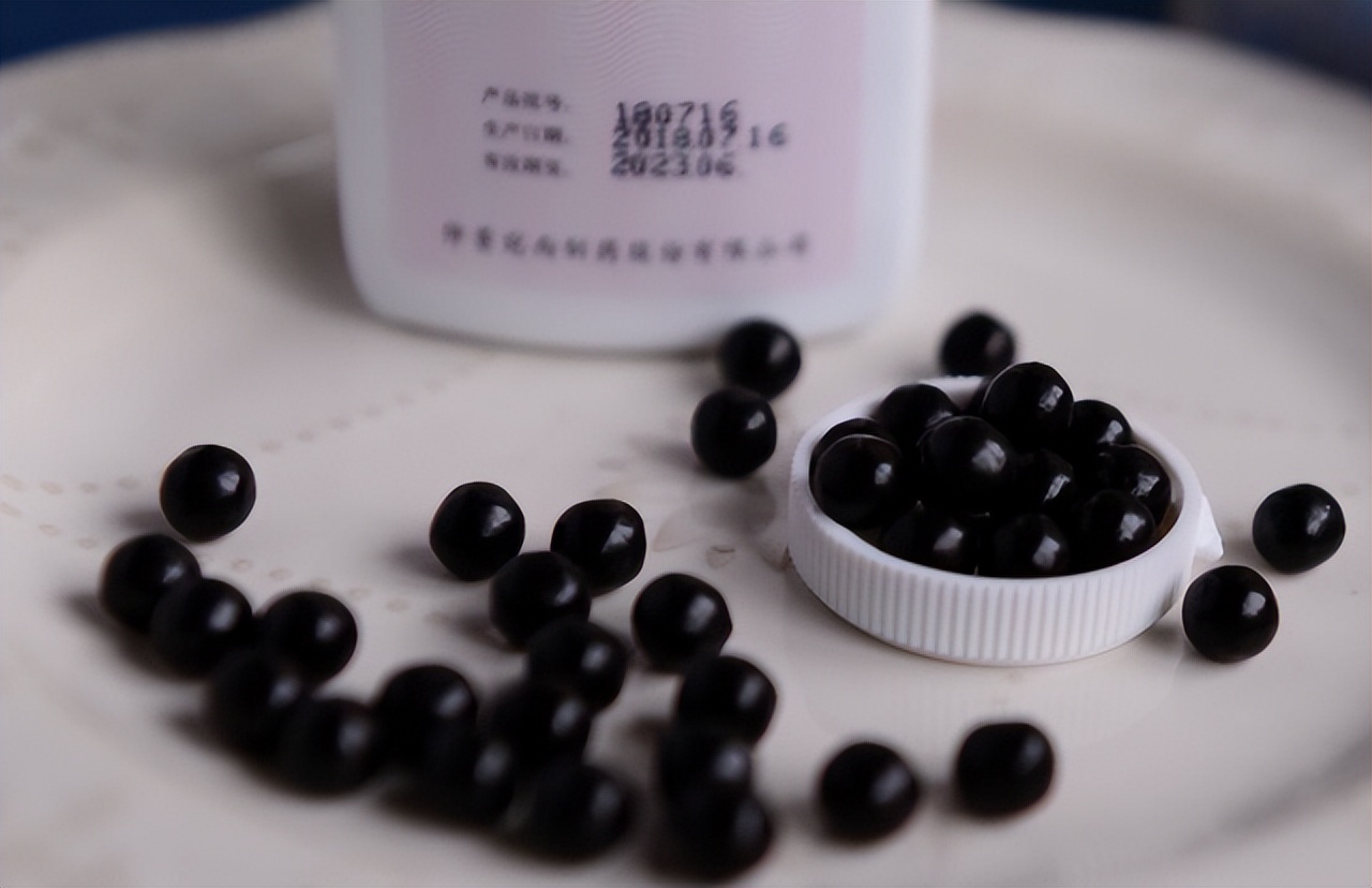 逍遥丸治疗女性肝气郁结吗,逍遥丸的功效40岁女人吃好吗