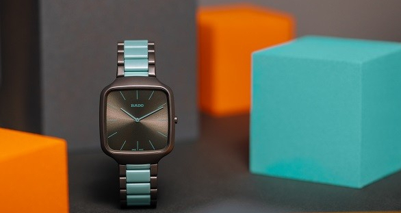 true真系列芯动白自动机械腕表,truesquare真我系列开芯机械腕表