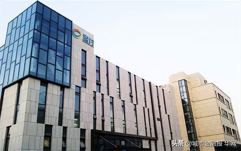 宝付成被执行人，此前因特约商户问题被告