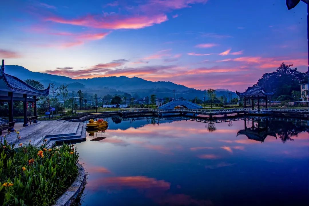 鏄庢邯闈╁懡鑰佸尯,涓夋槑鏄庢邯闈╁懡鑰佸尯