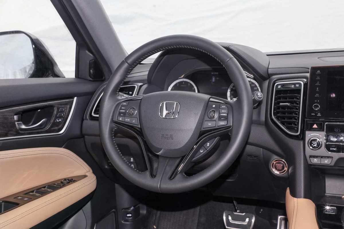 新款本田ur-v车型最高配,urv本田轴距