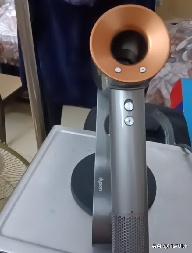 戴森吹风机正品价格是多少钱,戴森吹风机档次