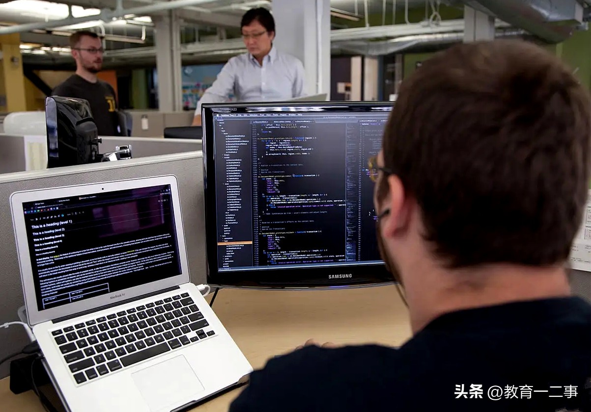 高三就业前景好的专业,读文科哪些专业好就业工资高