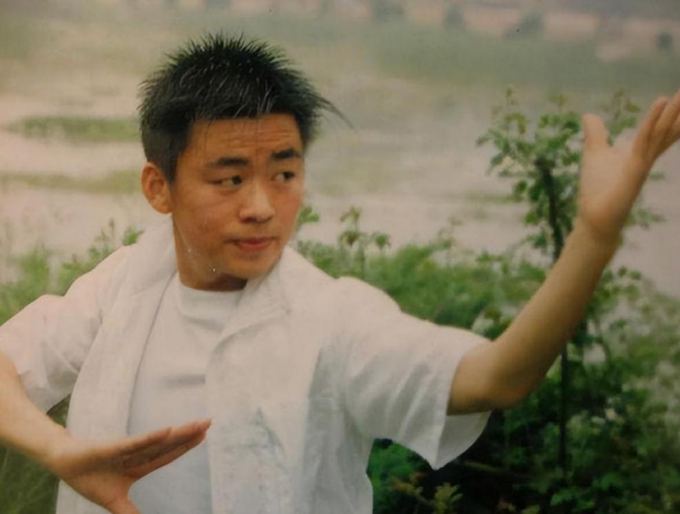 横店20万群演真实现状,横店20万群众演员现状