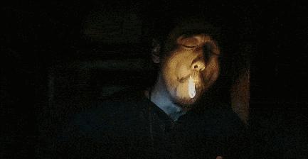 在流水线的国产剧市场，这硬挺的“奇葩”，填补了国产剧的空白？