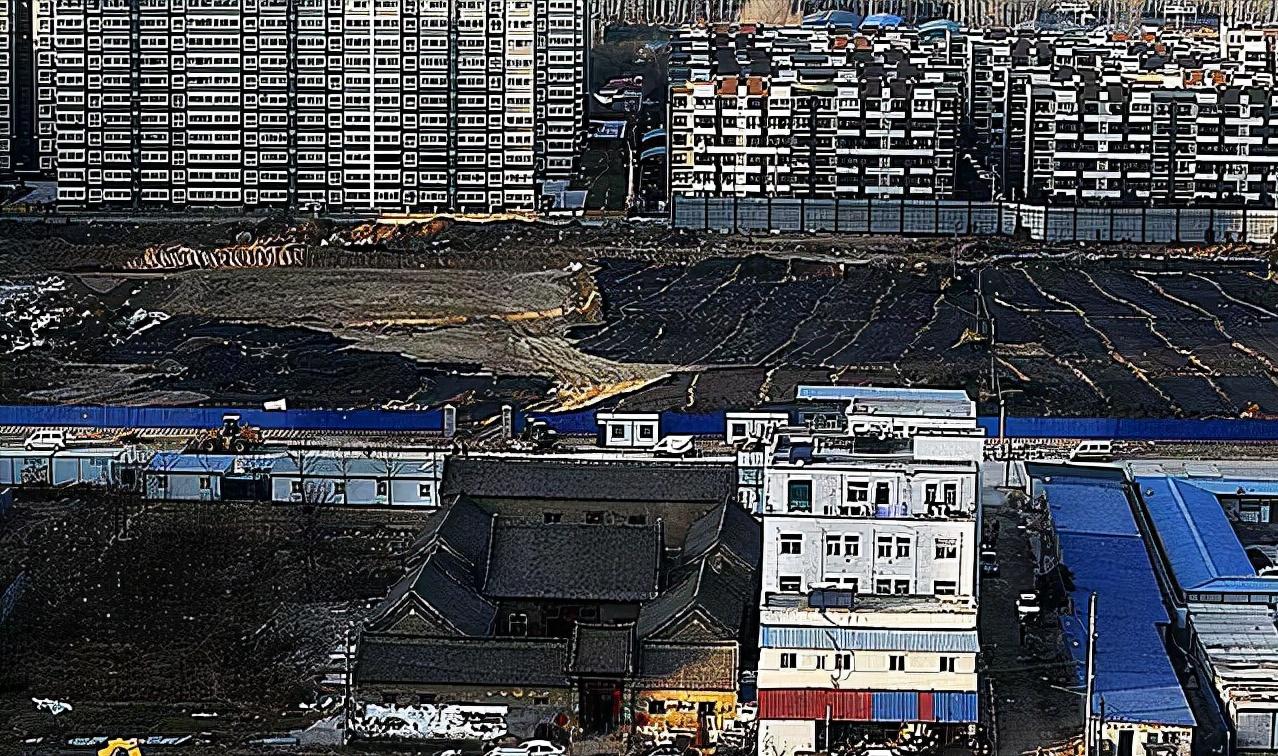 当年那个扬言100亿补偿也不卖房的河南村民，如今成了博物馆馆长