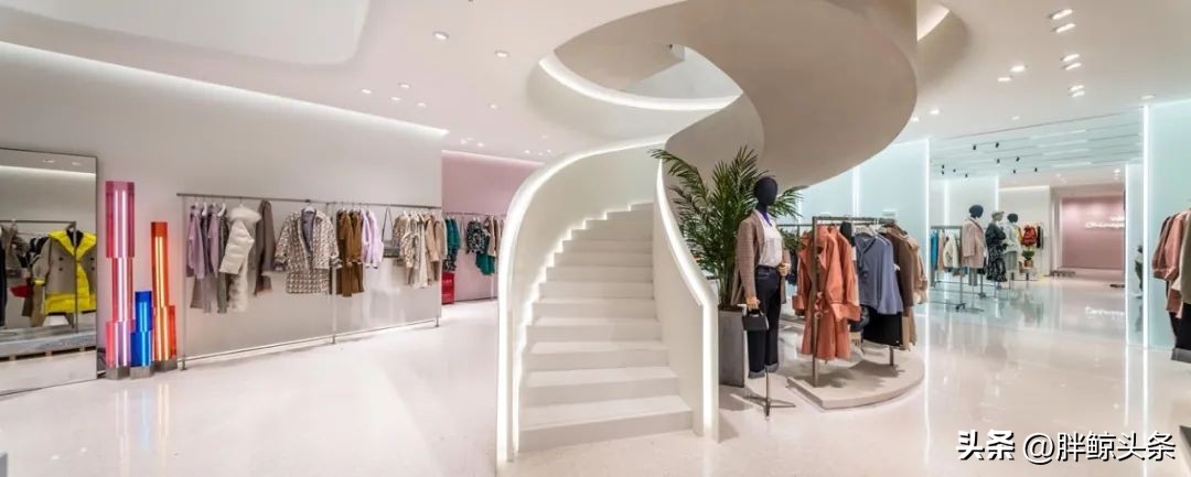 lily商务服装搭配,对话时尚连衣裙秋装