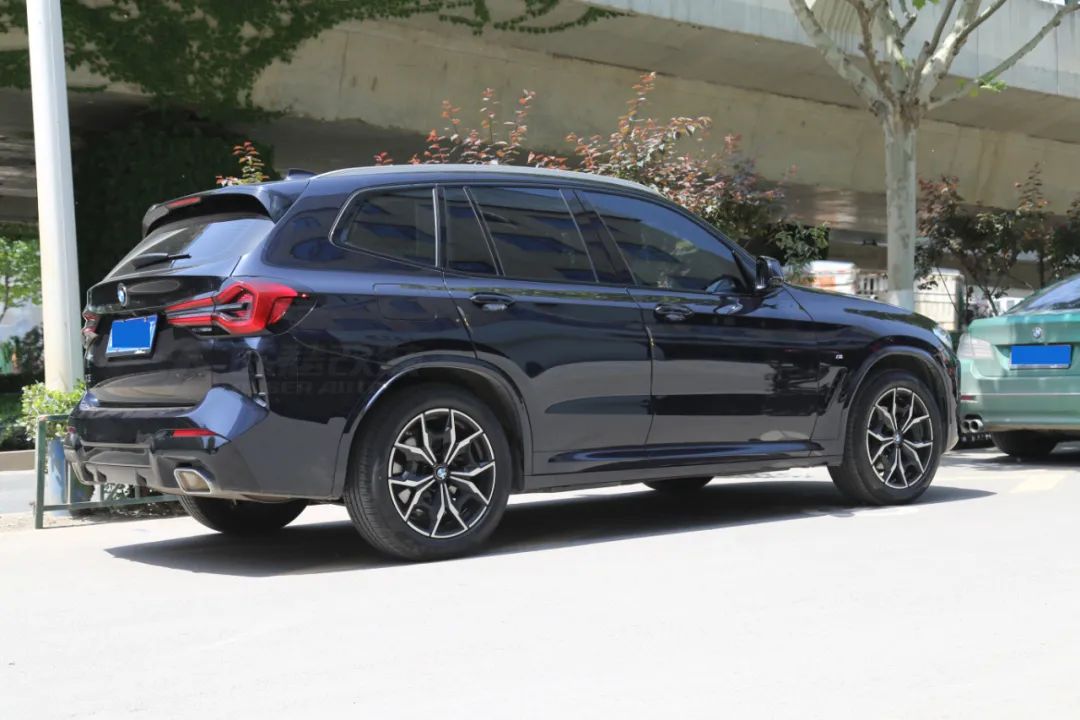 宝马x3改亮黑中网多少钱,宝马x3豪华版亮条改黑