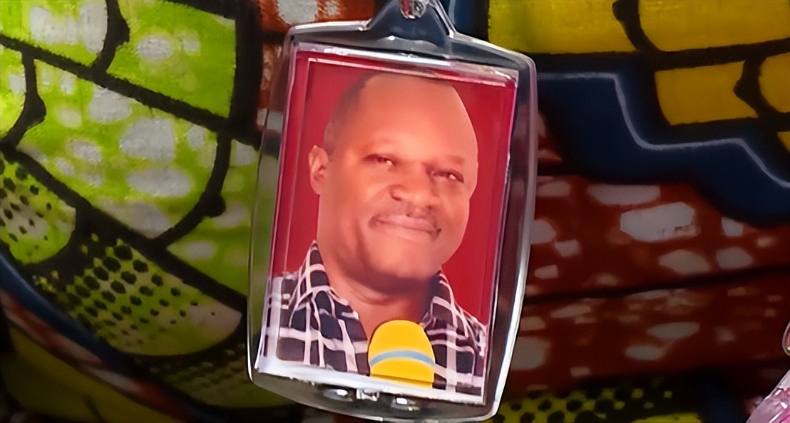 神奇的非洲饮料：柠檬水兑汽油卖100一瓶，天天被抢断货