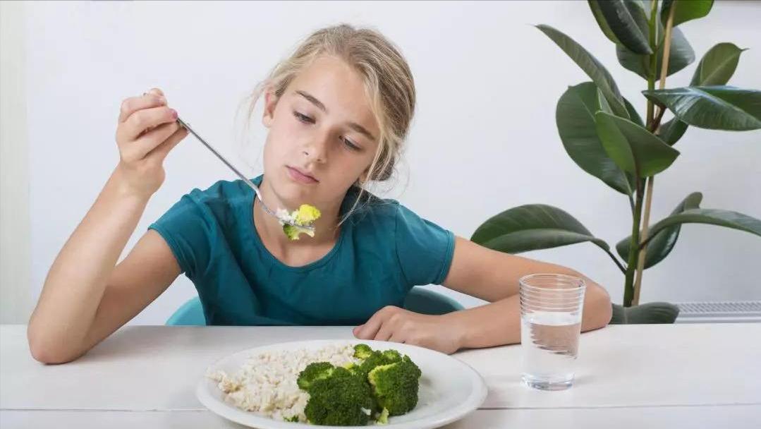 长期吃内分泌药物,会有哪些副作用?乳腺癌患者吃药注意这几点