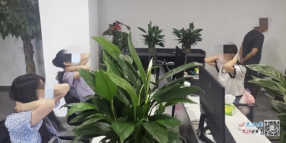 制作虚拟APP骗老人炒股南昌警方捣毁一涉养老诈骗窝点