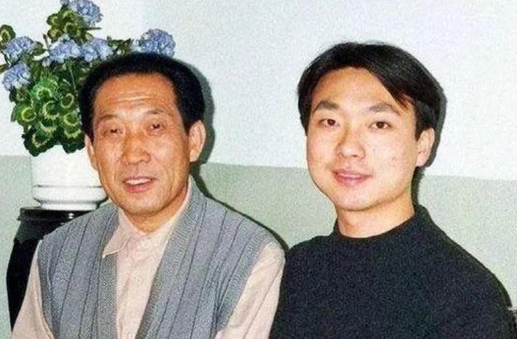 康辉后悔丁克吗,康辉谈后悔丁克视频