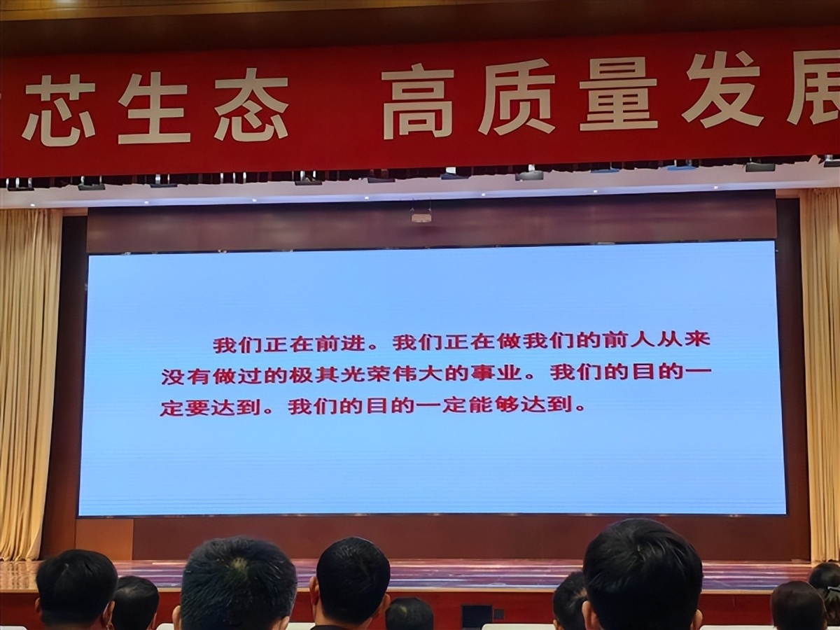 真国产自主！龙芯CPU的布局与未来：引入大小核冲向64核心128线程