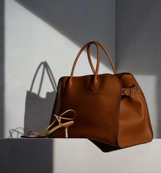 包包百搭老钱风,最近流行的10款包包